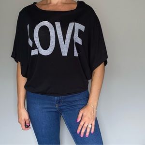 LOVE Tee